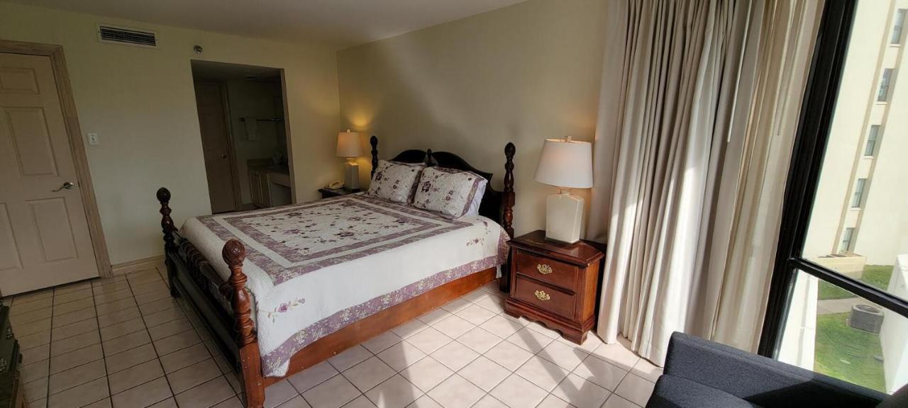 Saida Royale 9039 South Padre Island