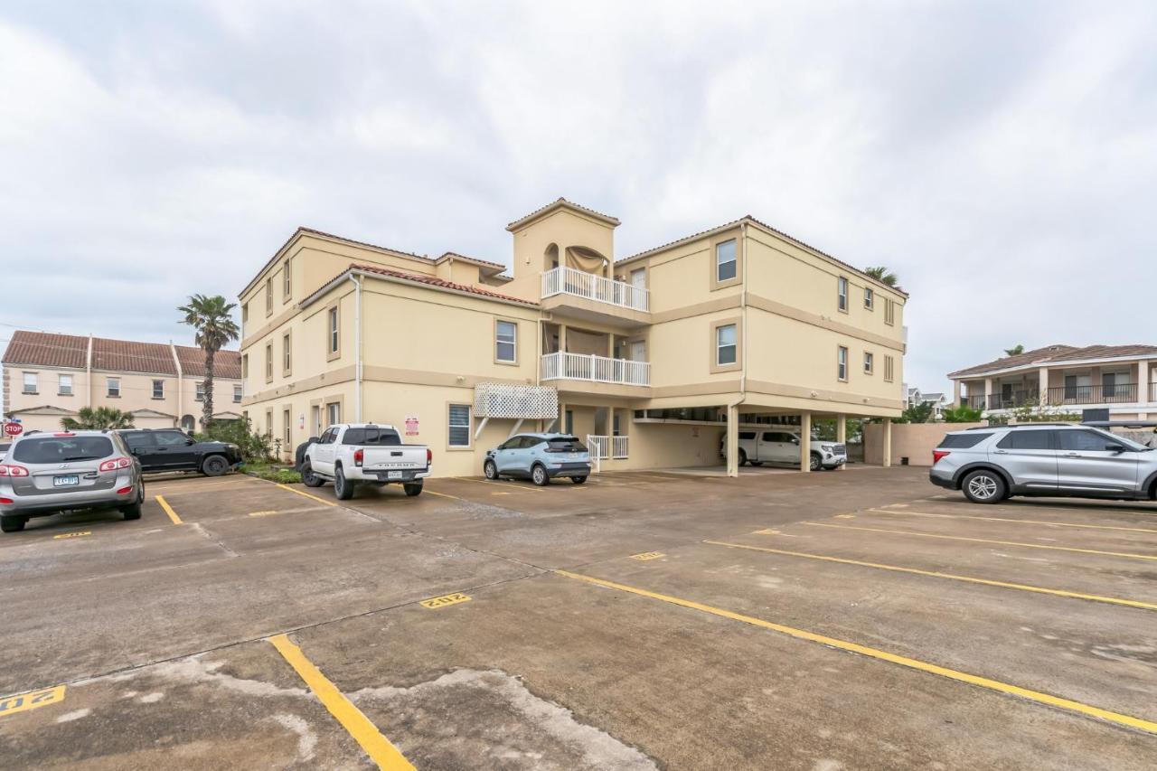 Apartment 129 E Cora Lee Dr, #203 South Padre Island