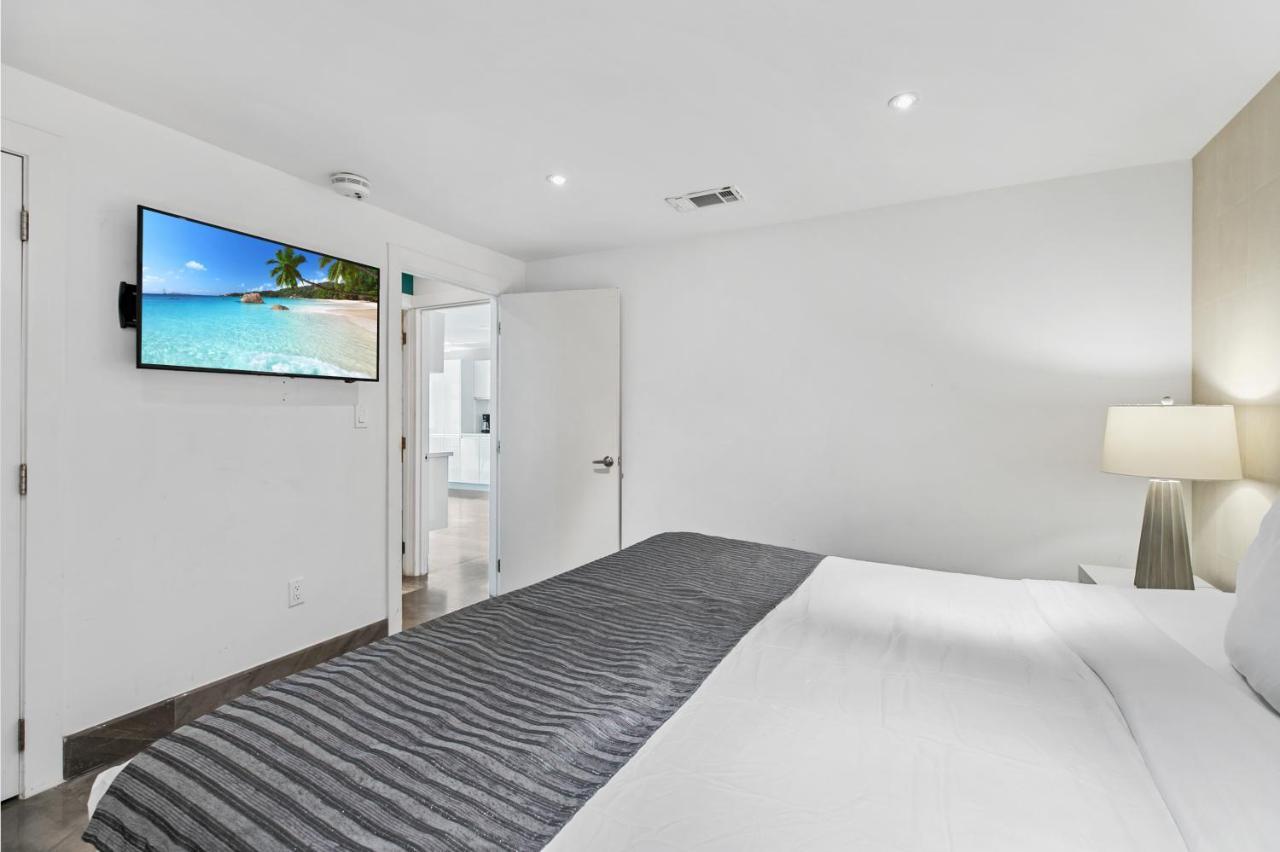 Upscale Modern Private W Terrace In Bahia Mar Beachfront Resort, Heated Pool! Apartment