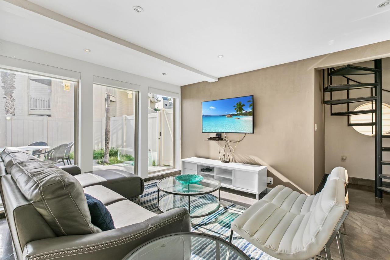 Upscale Modern Private W Terrace In Bahia Mar Beachfront Resort, Heated Pool! Apartment South Padre Island