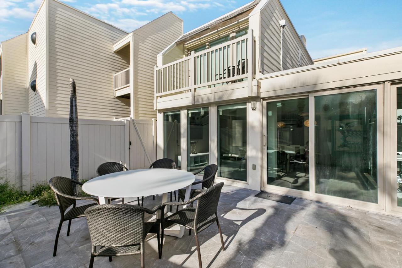 Upscale Modern Private W Terrace In Bahia Mar Beachfront Resort, Heated Pool! Apartment *