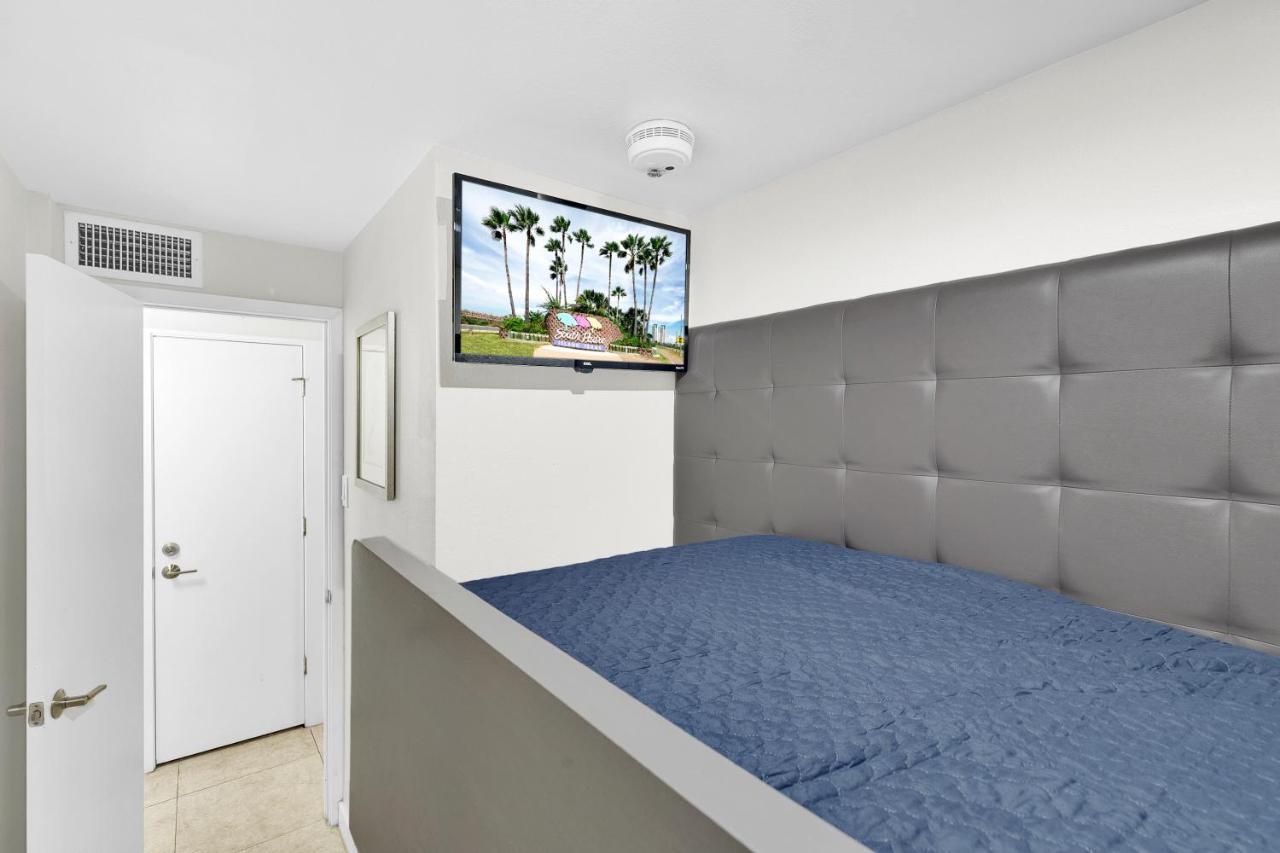 Ground Floor And Private Terrace Holiday home