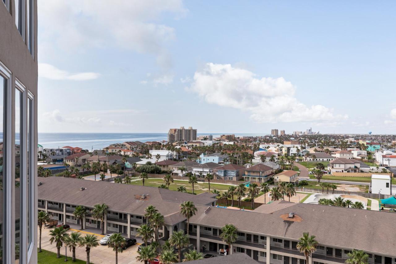 Holiday home Enjoy A Perfect Bayview! Beachfront With Shared Pools South Padre Island