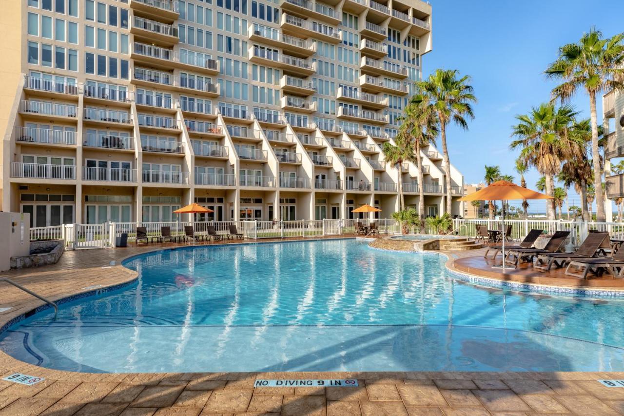 Holiday home Enjoy A Perfect Bayview! Beachfront With Shared Pools