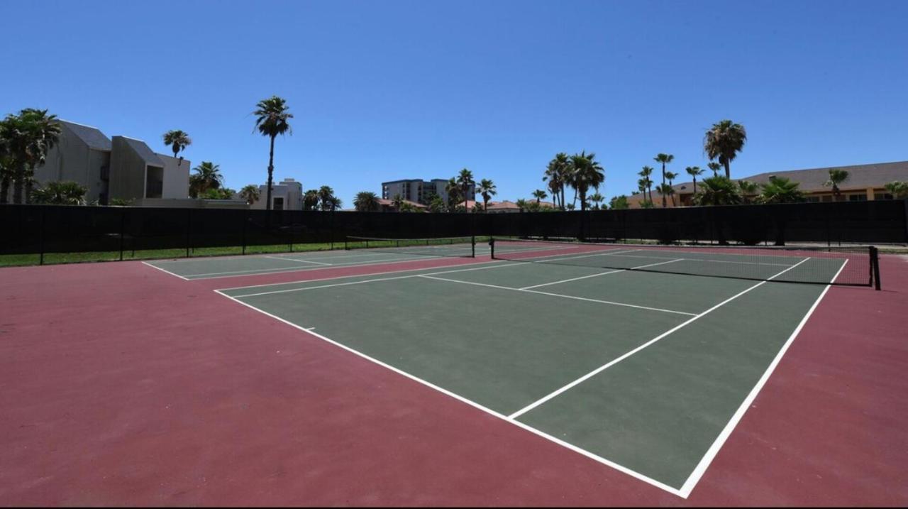1st Floor W Beautiful Grounds! Heated Pools Hot Tub Tennis Courts South Padre Island