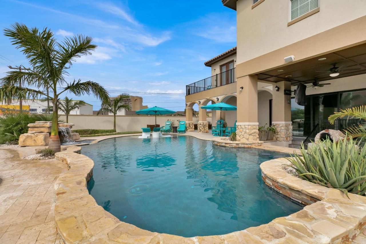 Paradise Villa: 2 Blocks From Beach, Private Pool South Padre Island