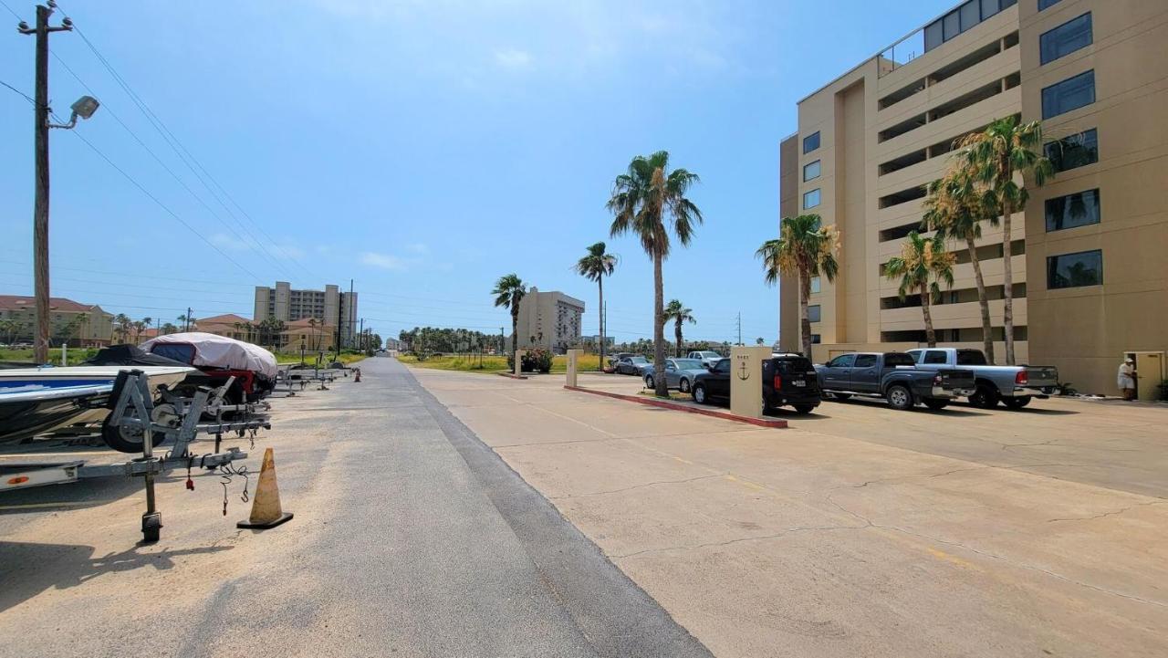 Landfall 22 * South Padre Island