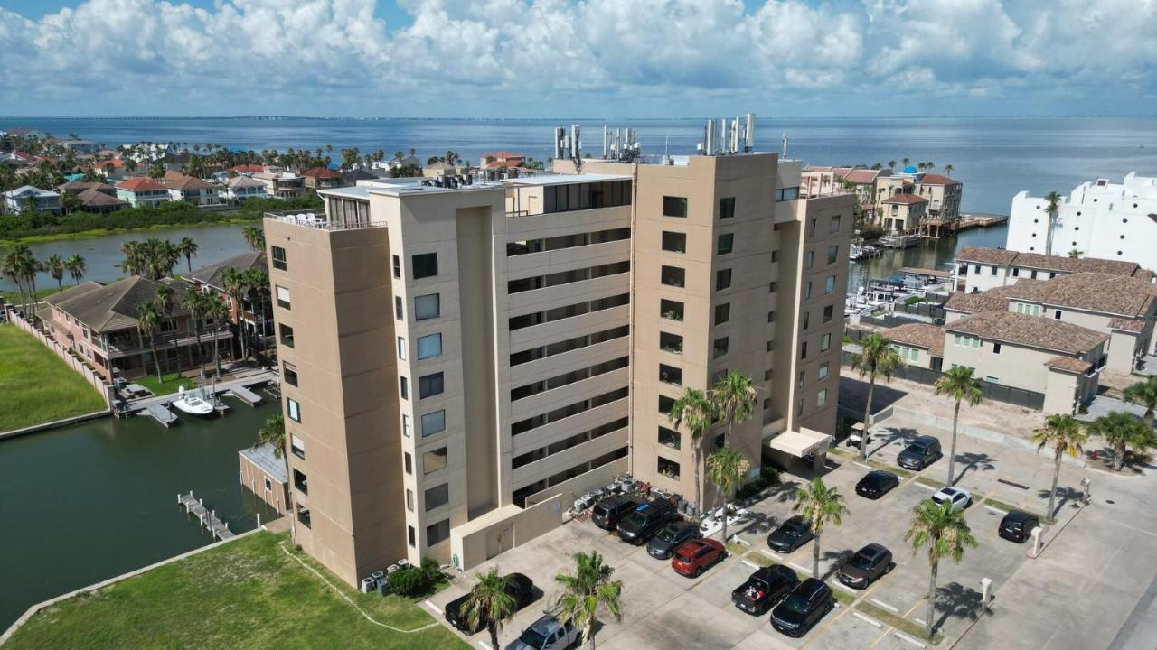 Landfall 22 Apartment