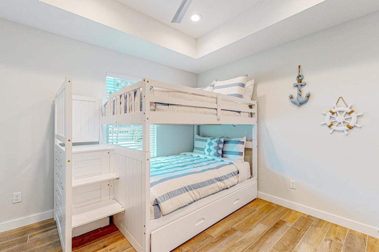 Carolyn's Seashell Retreat