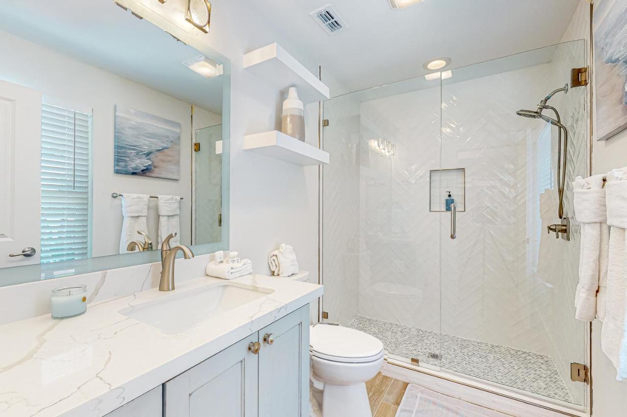 Carolyn's Seashell Retreat