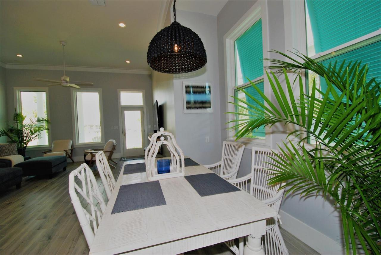 Seaglass - Private At The Shores Holiday home *