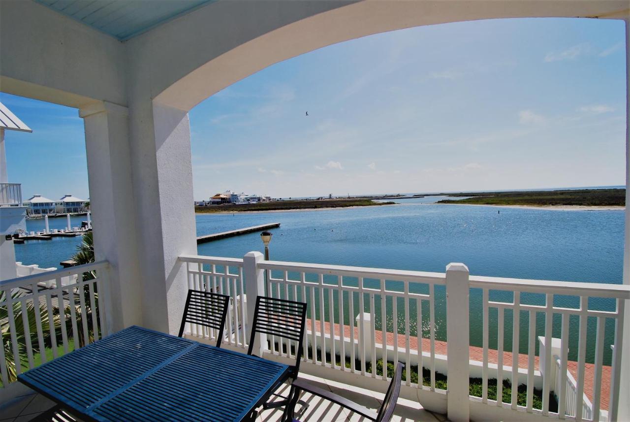 Holiday home Avalon - Townhouse At The Shores