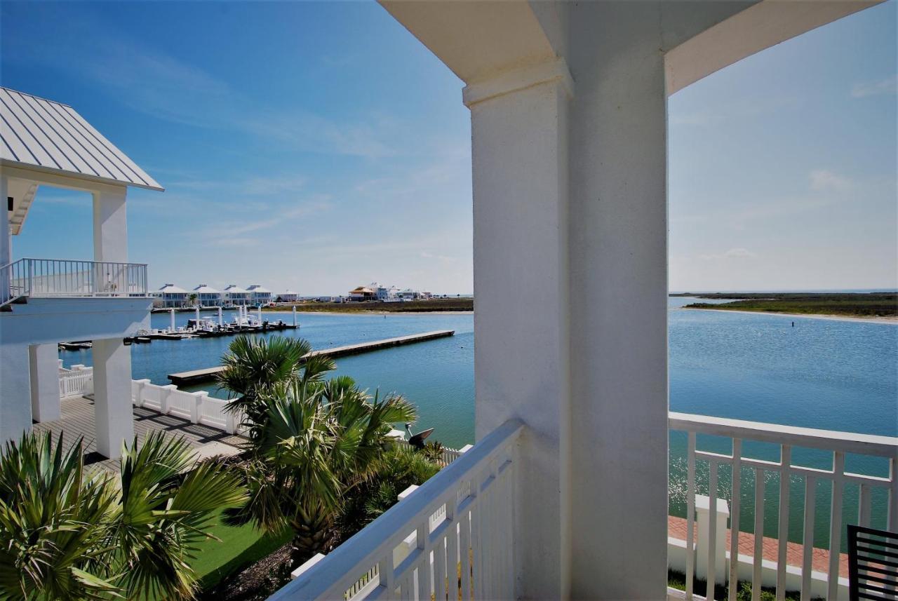 Avalon - Townhouse At The Shores