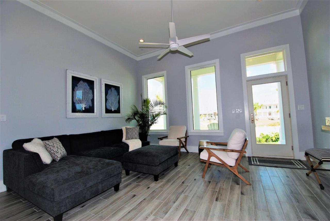 Seaglass - Private At The Shores