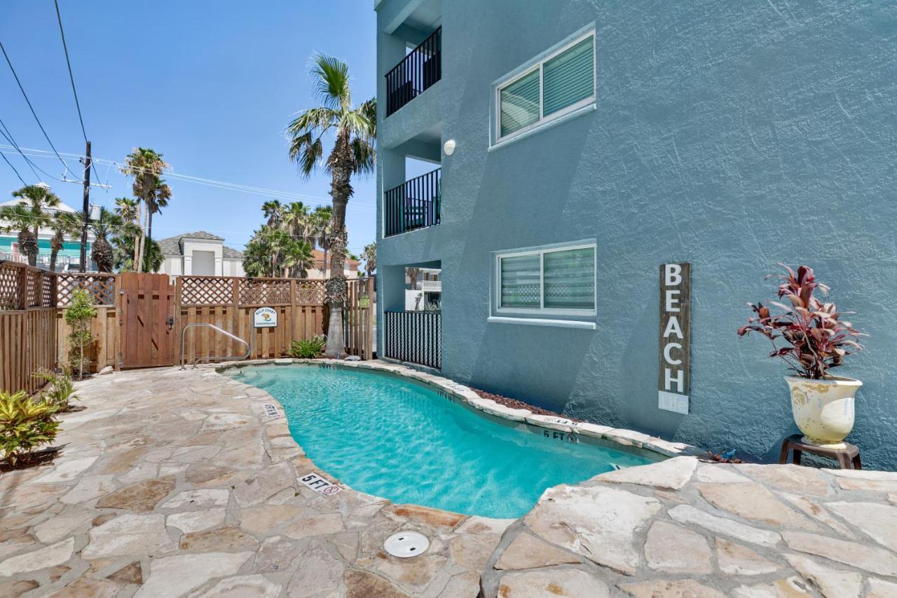 Apartment Gulf Coast Unit 4 *