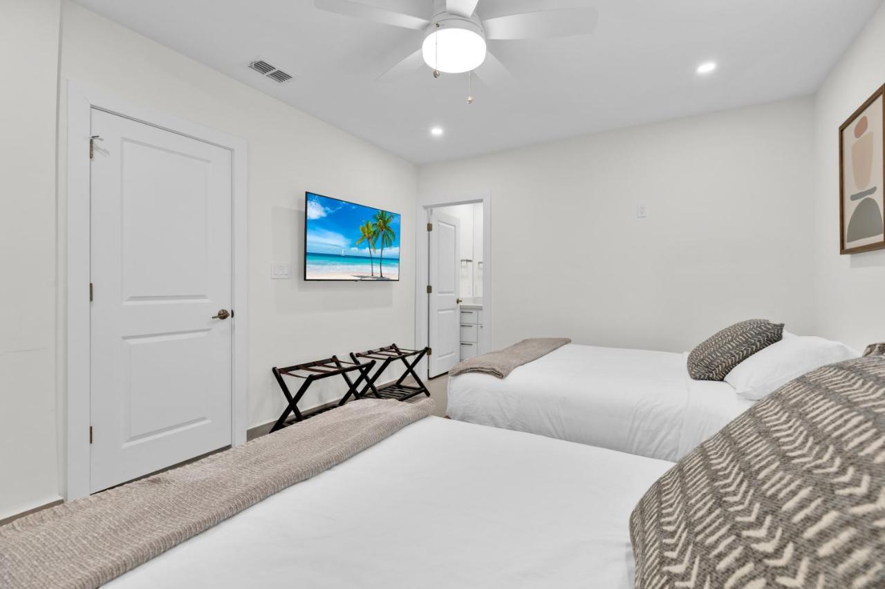 Apartment Large Family Luxury In Beachfront Resort, Heated Pool, Private Terrace & Pool