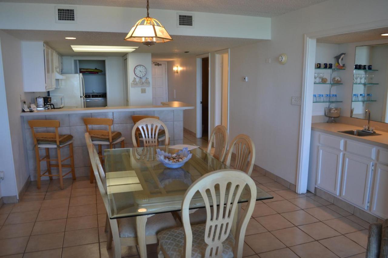 Holiday home Beachfront 2br Condo, Suntide Iii, Unit 209 *