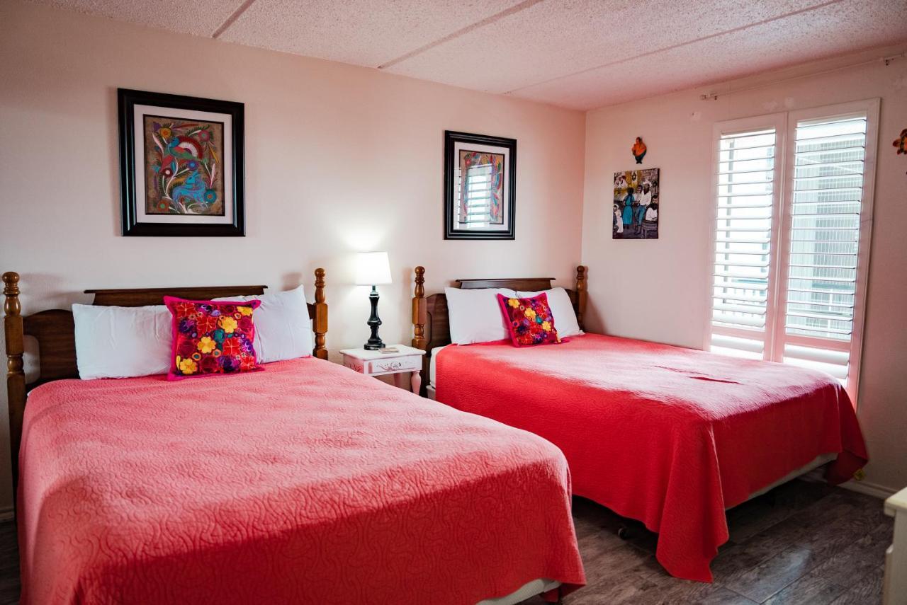 Holiday home Beachfront 3br Condo, Suntide Iii, Unit 706 South Padre Island