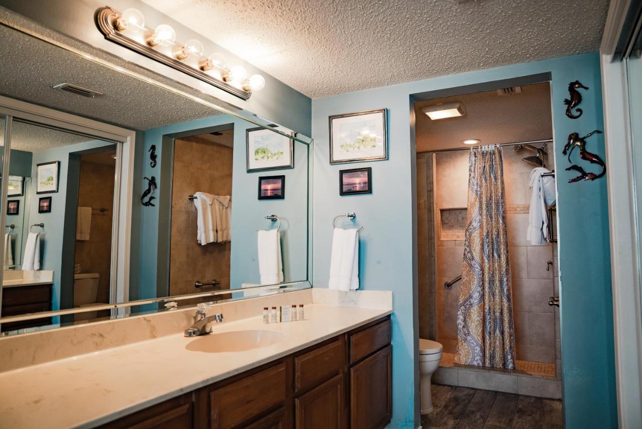 Beachfront 3br Condo, Suntide Iii, Unit 706 Holiday home *