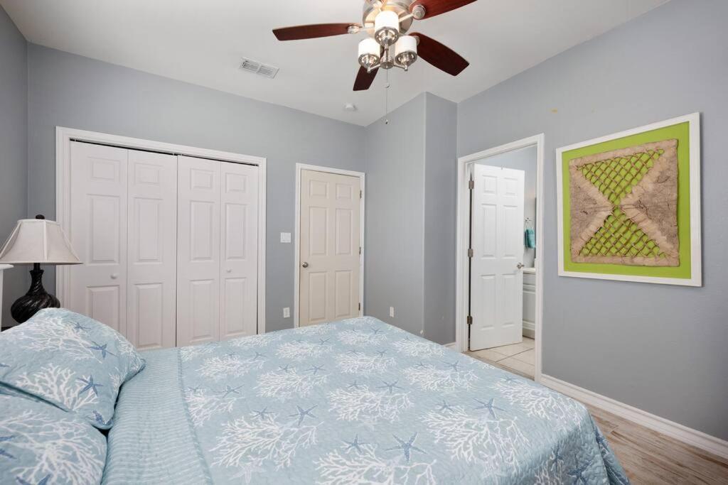 Luxury 3 Bed 2 Bath 2nd Floor By South Padre Island