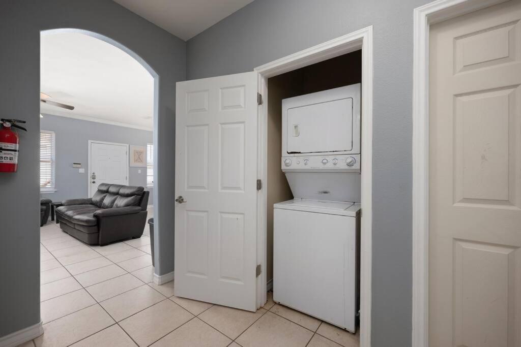 Holiday home Luxury 3 Bed 2 Bath 2nd Floor By South Padre Island