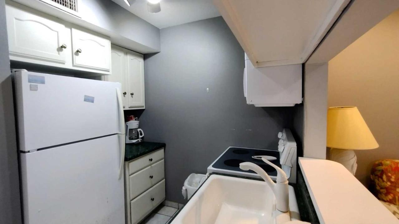 Apartment Sandcastle 108a *