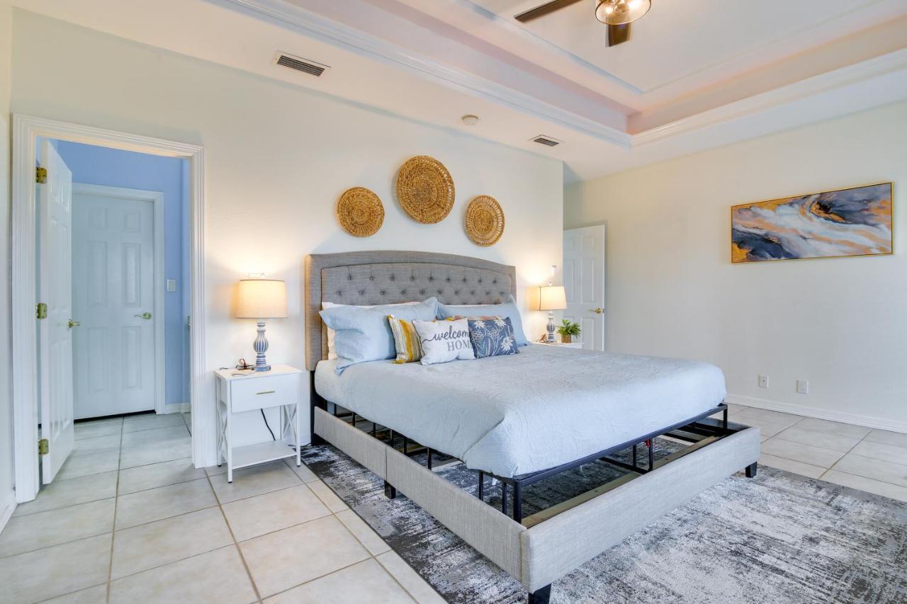 Oceanside Mars Oasis Heated Pool, Steps To Beach!