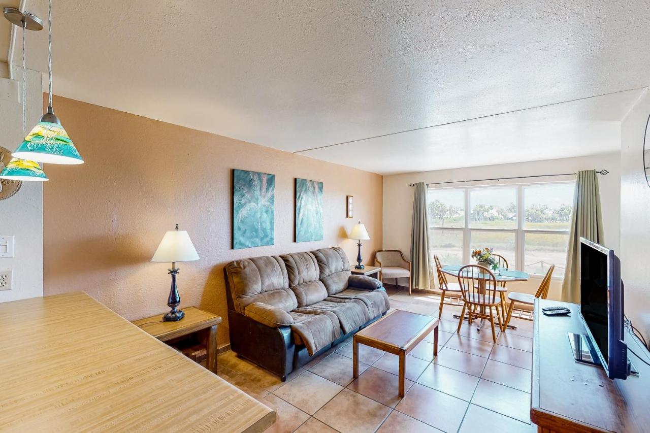 Gulfview I #207 *