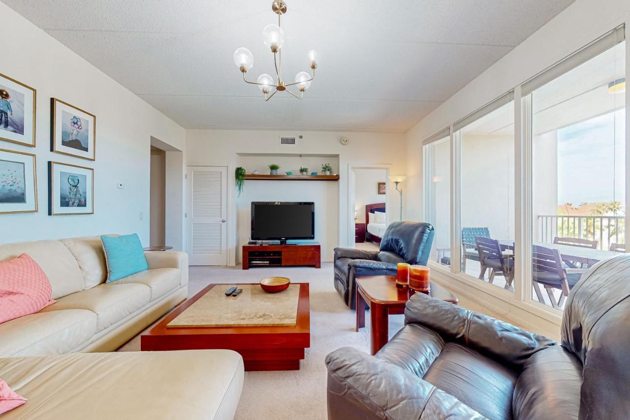 Apartment Palm Frond Sanctuary, Unit 302 *
