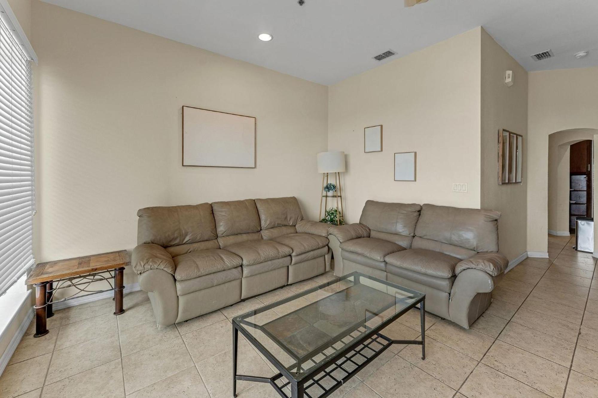 Apartment Island Paradise - Ocean View And Pool Access