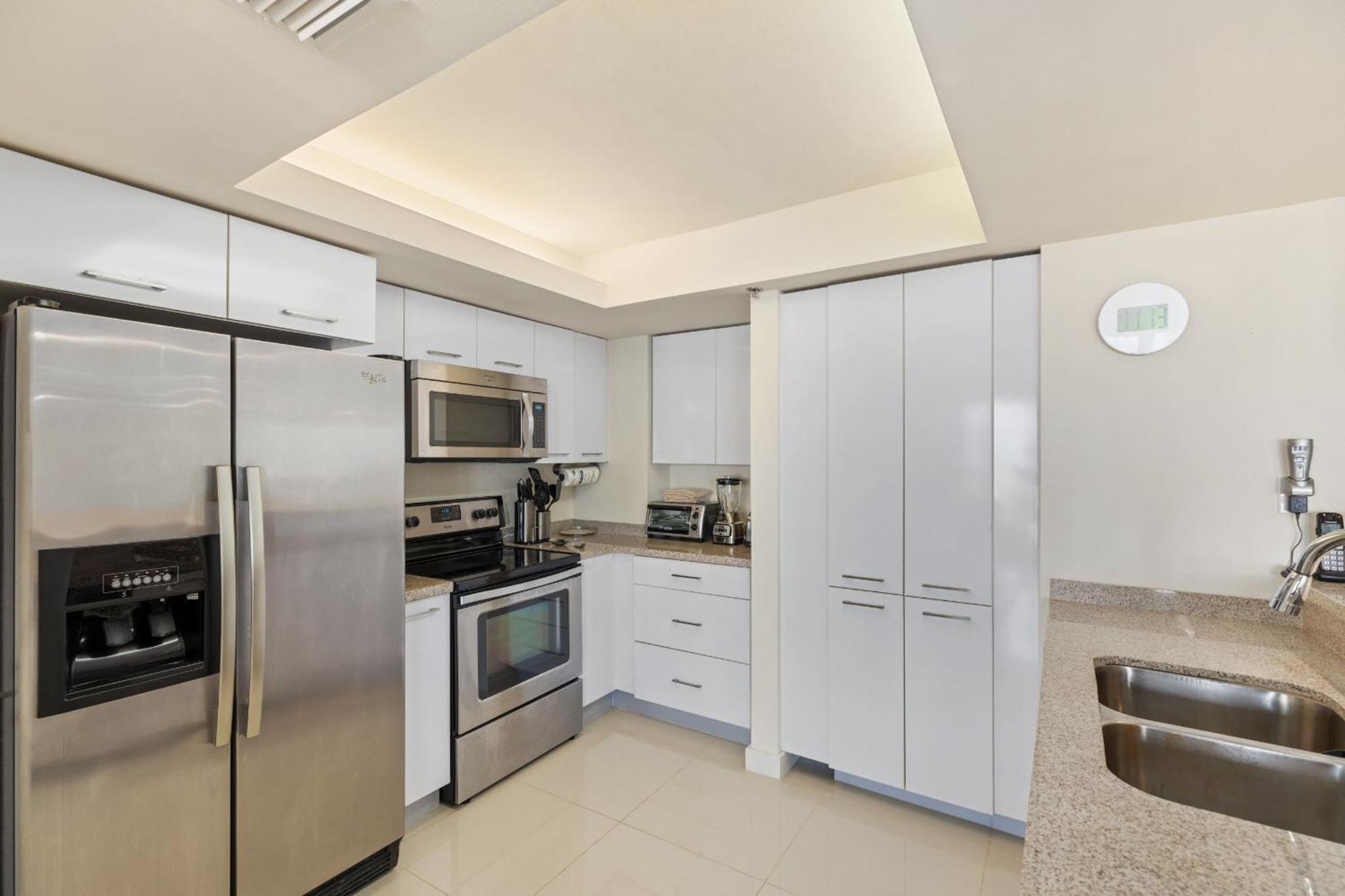 Modern With Ocean View Private Balcony * South Padre Island