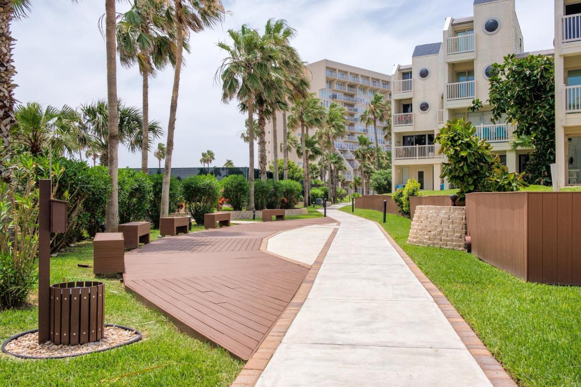 Apartment Modern With Ocean View Private Balcony *