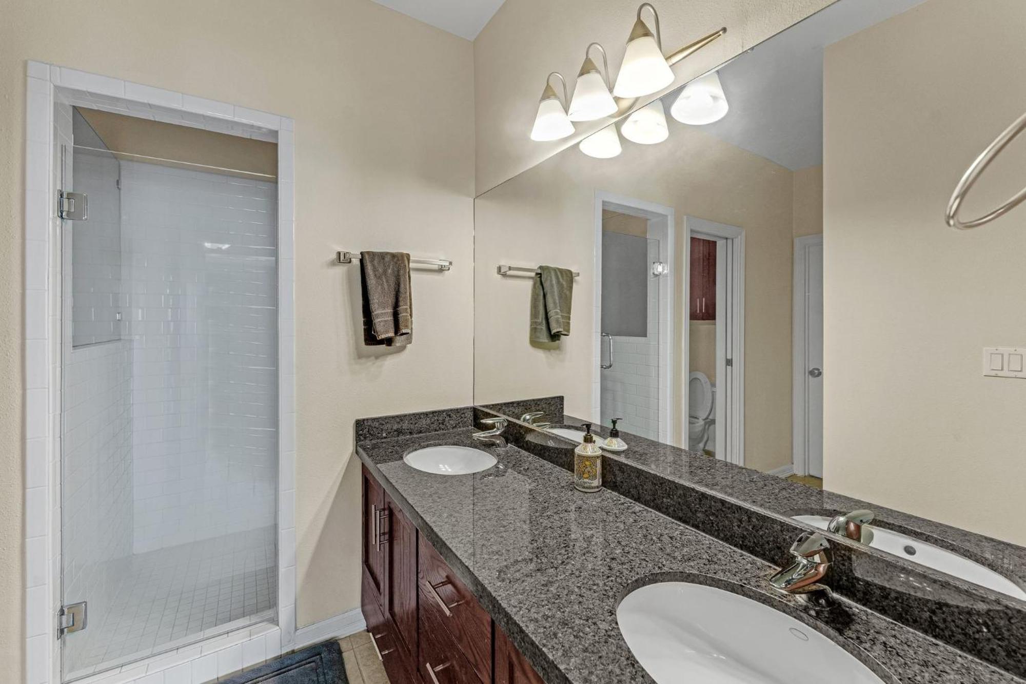 Apartment Island Paradise - Ocean View And Pool Access