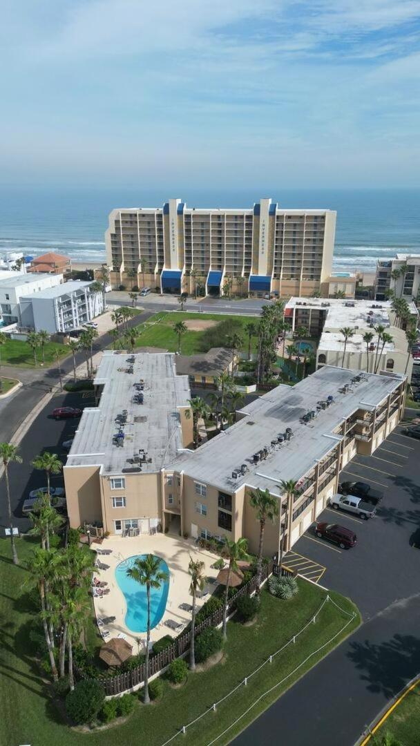 Apartment Surfside I #303 *
