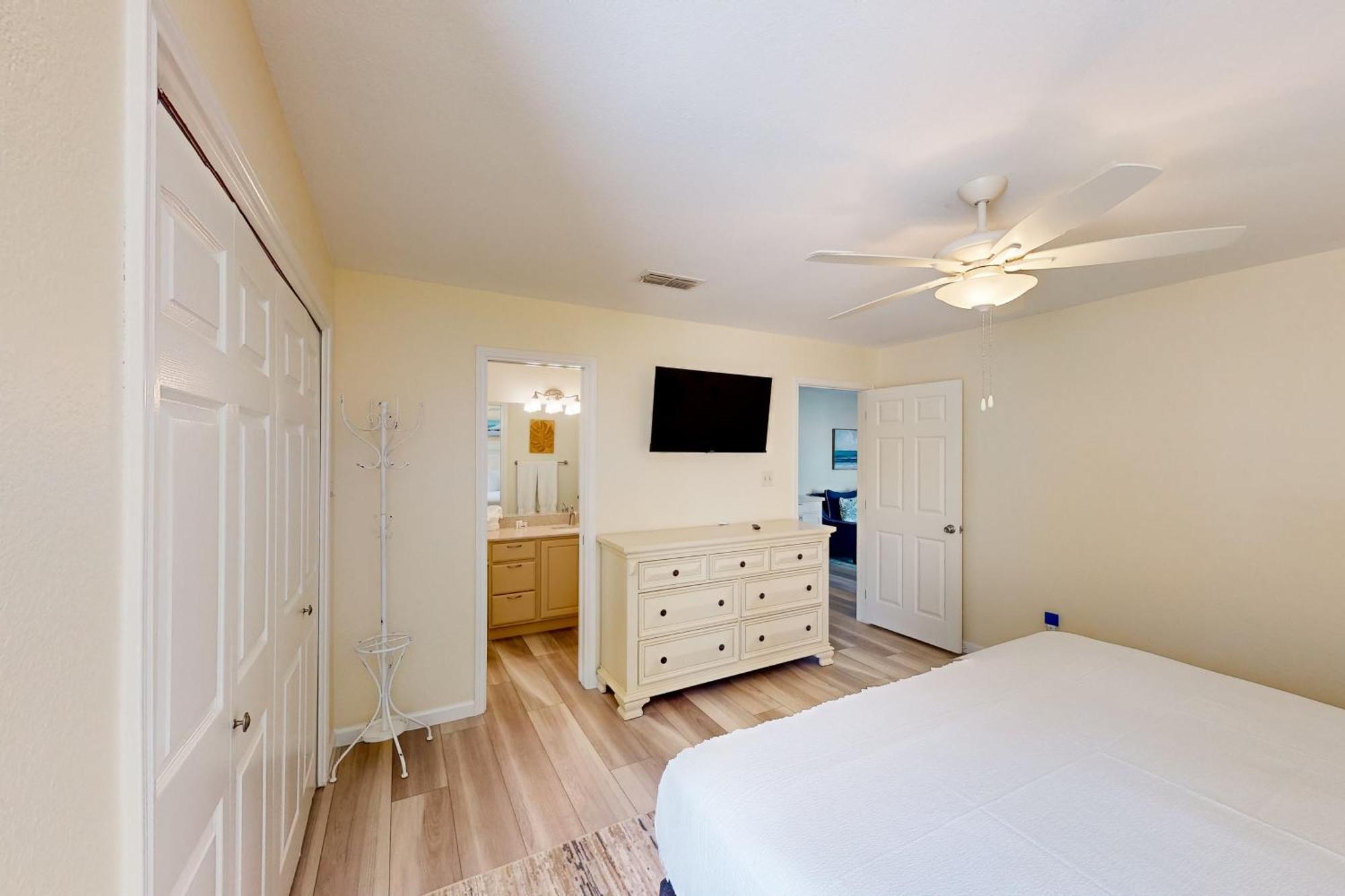 Lantana Bay Escape