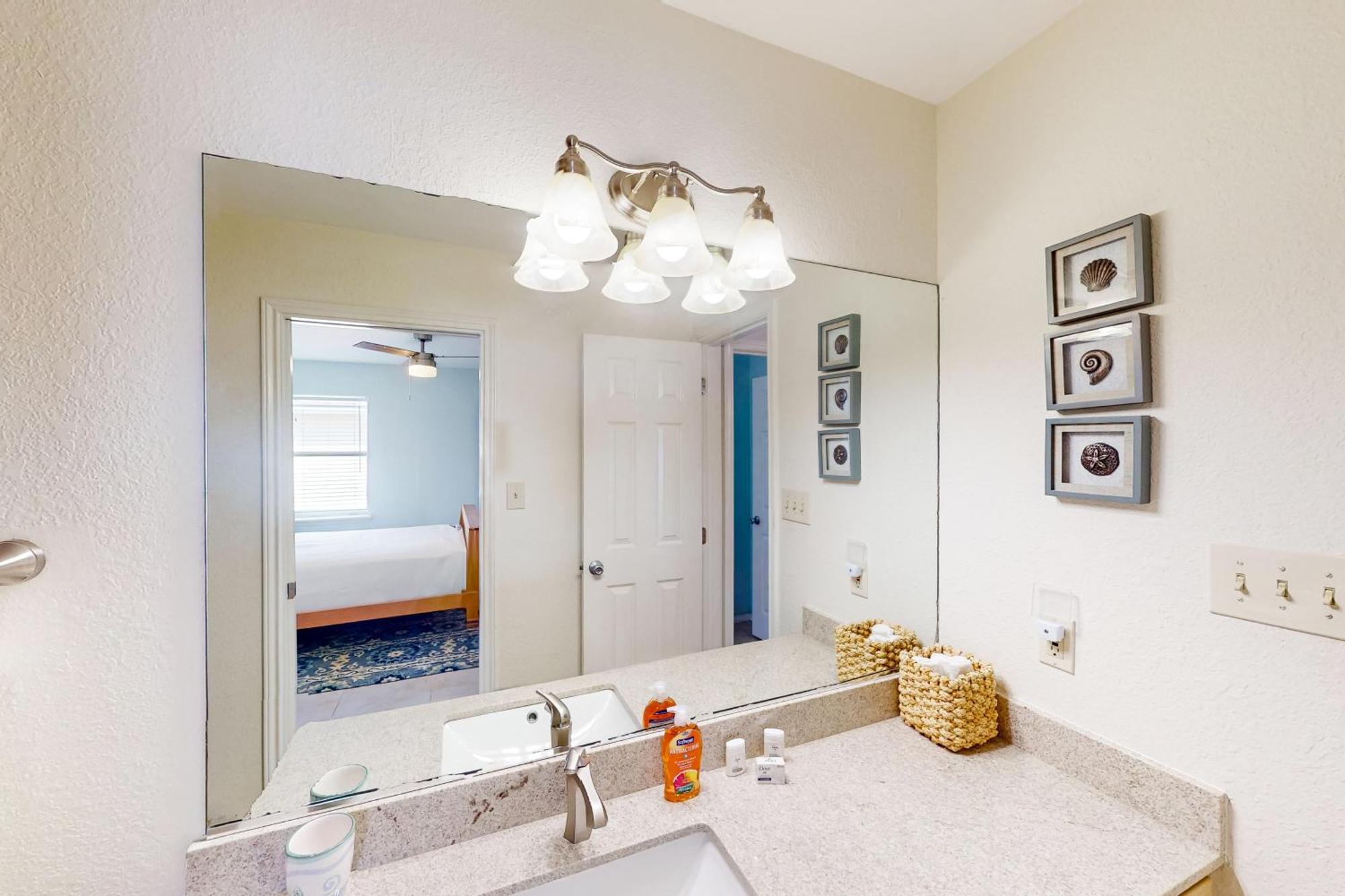 Lantana Bay Escape Holiday home *