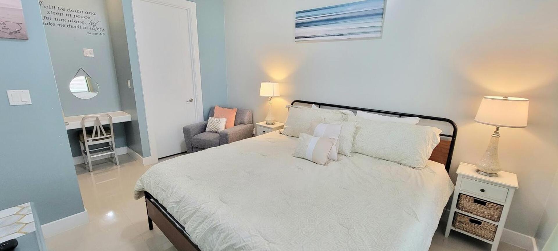 Apartment La Isla F102