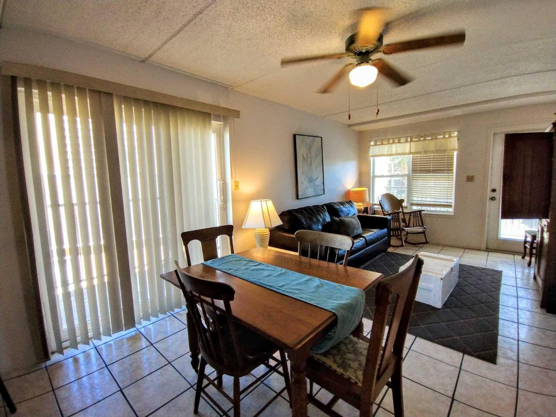 Apartment Surfside I 206 *