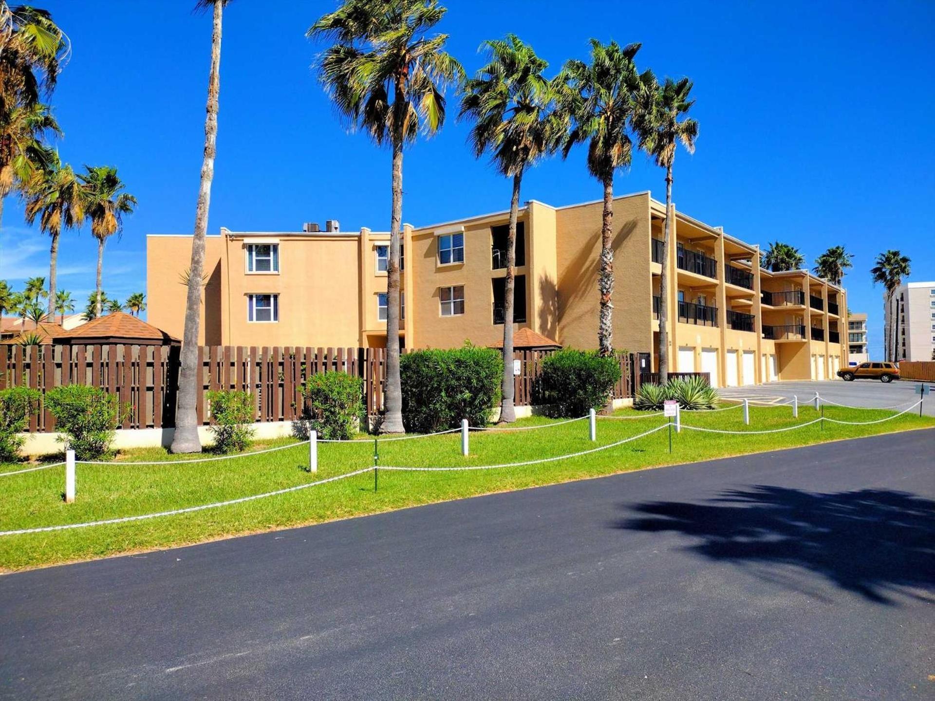 Apartment Surfside I 205 Condominium