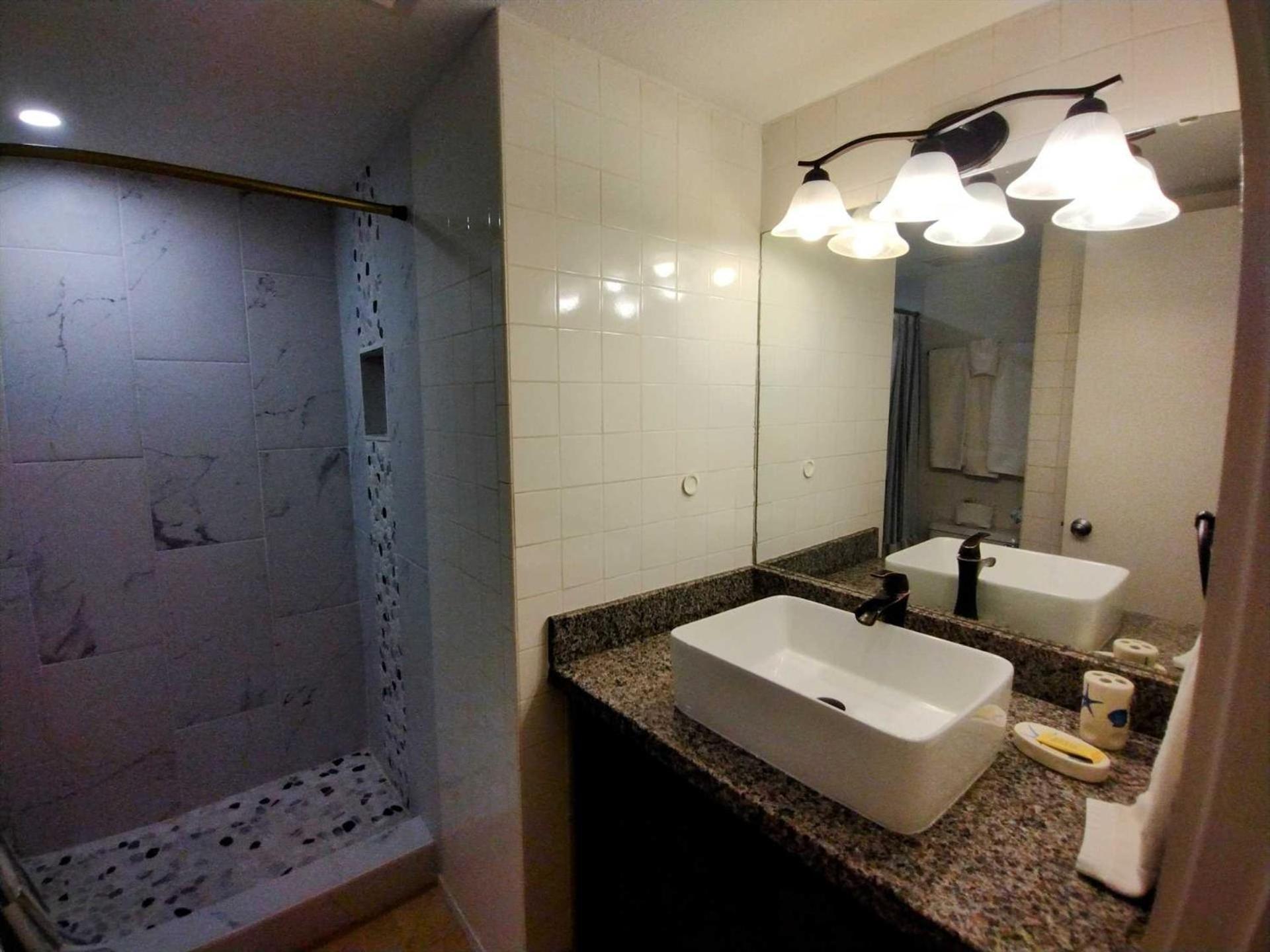Landfall Towers 71 Apartment South Padre Island