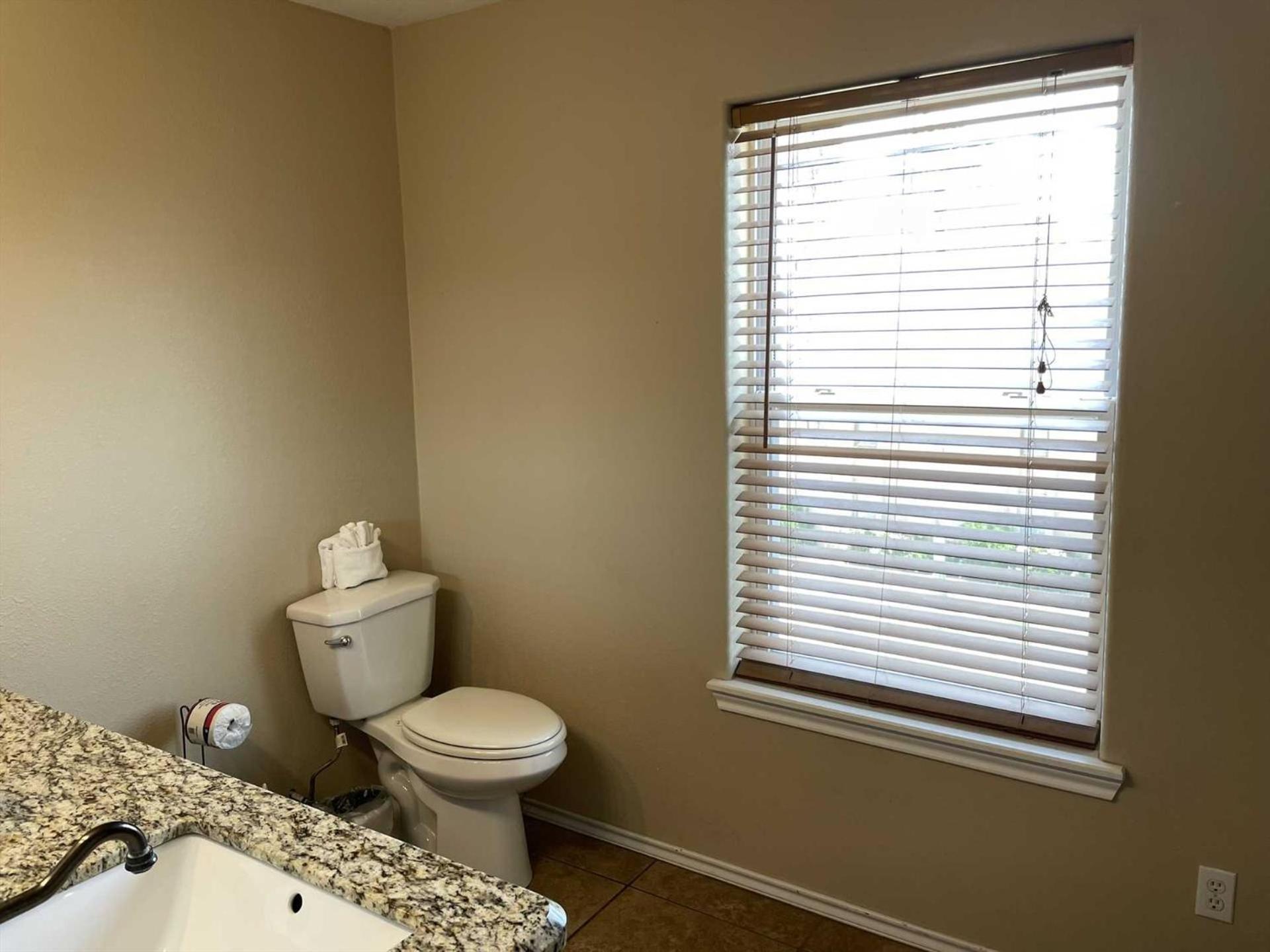 126 E Pike Holiday home