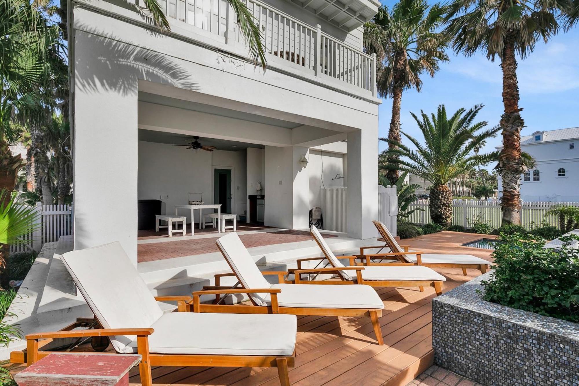 Holiday home Lotus - Private House With Pool And Hot Tub *
