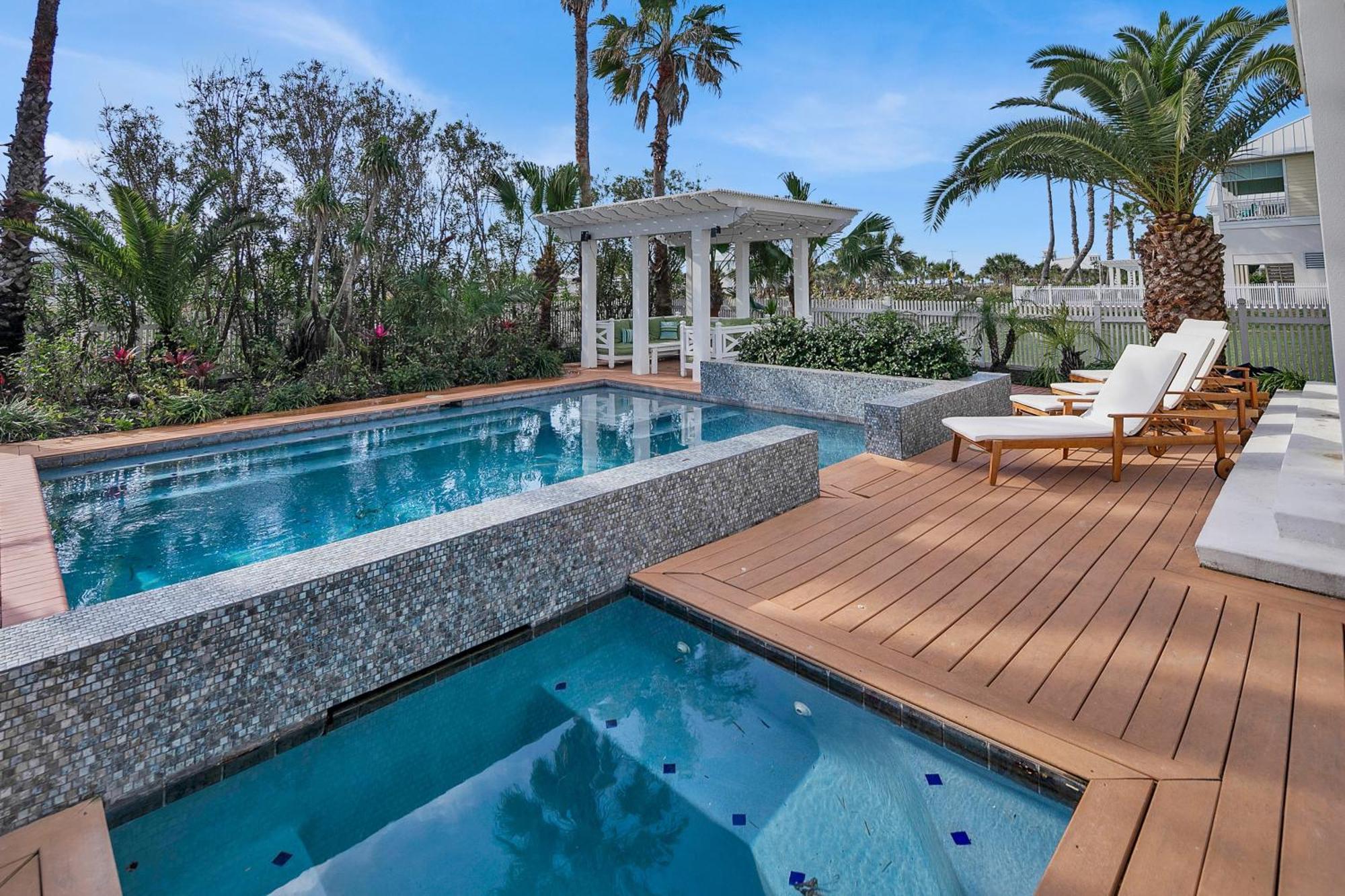 Holiday home Lotus - Private House With Pool And Hot Tub *