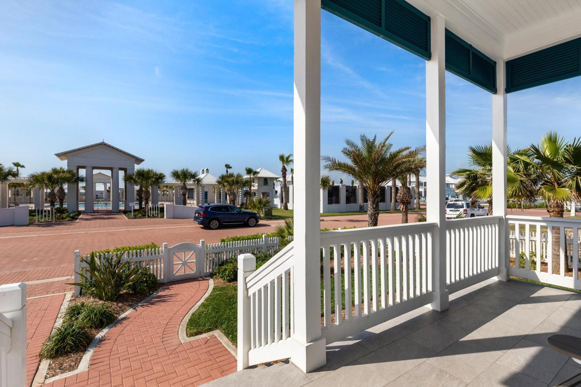 Sea Pointer - Private House With Pool Holiday home