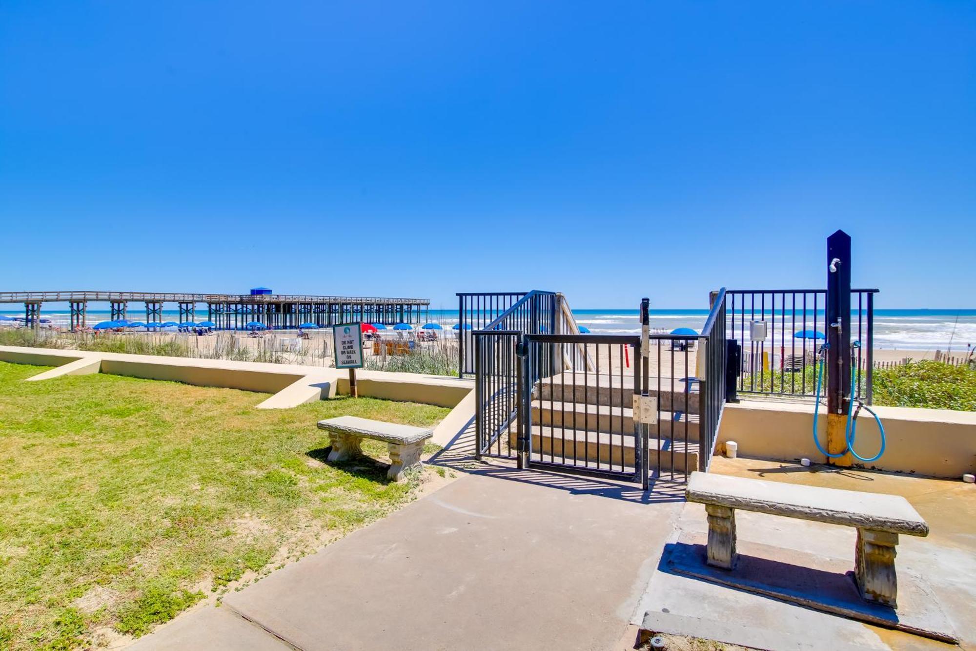 Beachfront, Pet-friendly * South Padre Island