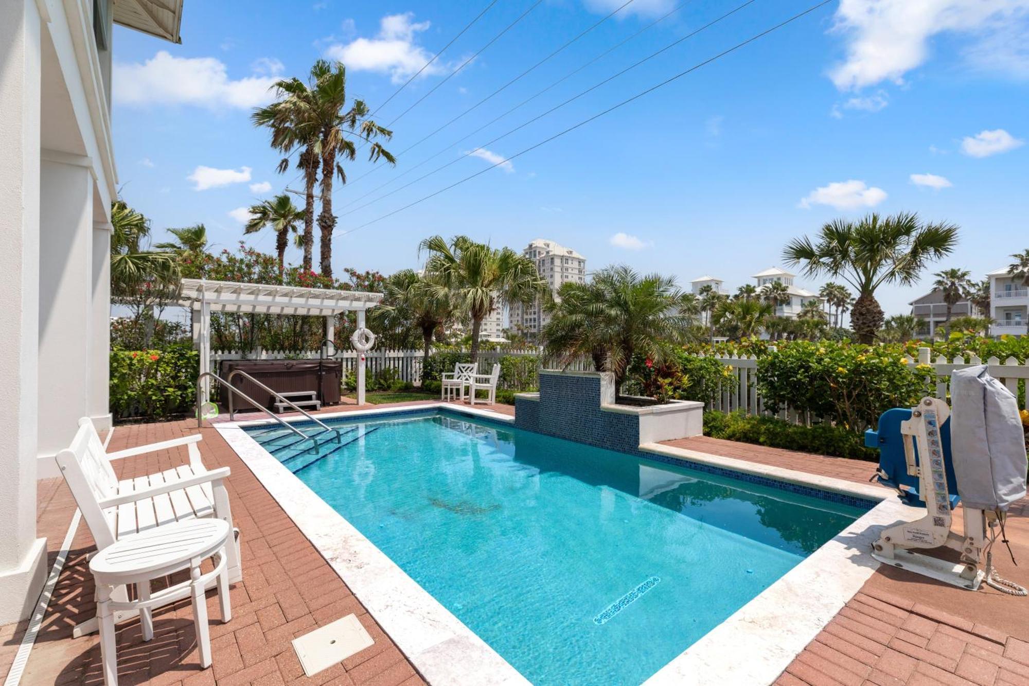 Kiskadee - Private Beachhouse Wih Pool South Padre Island