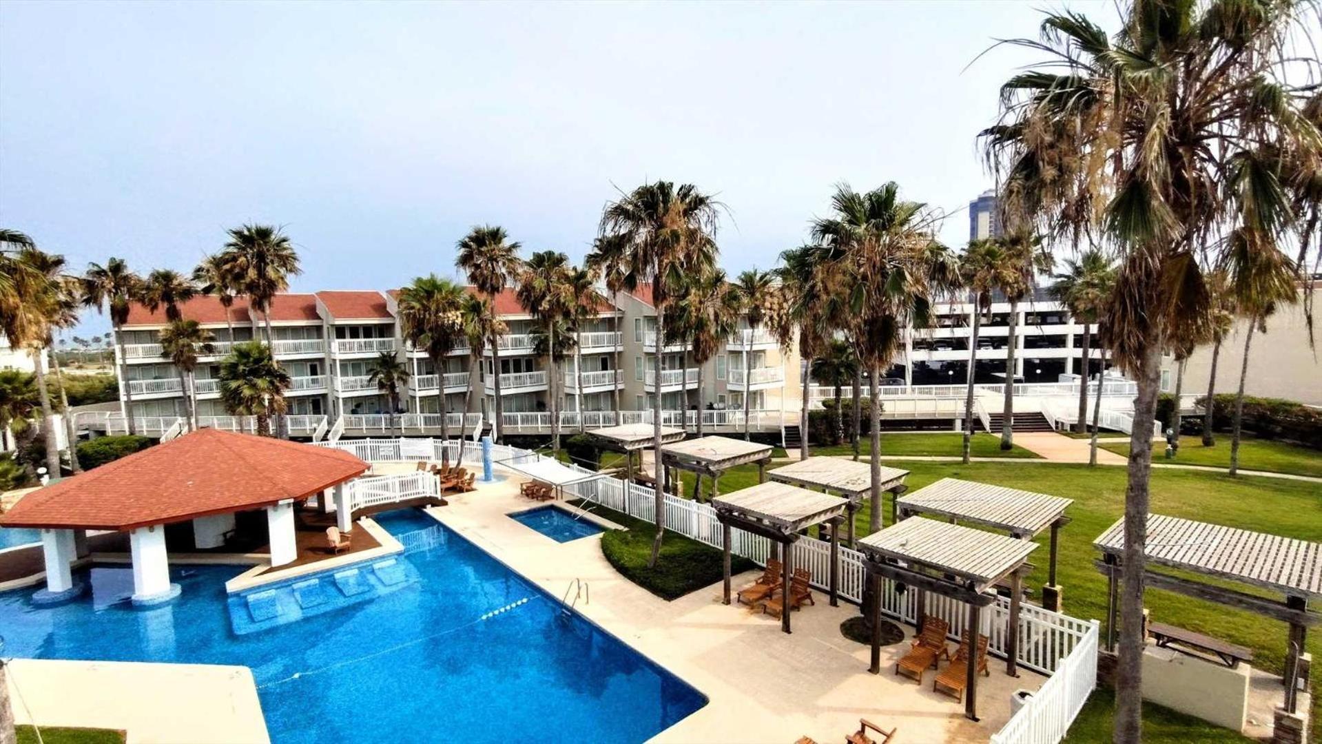 Gulfpoint 1303 Apartment