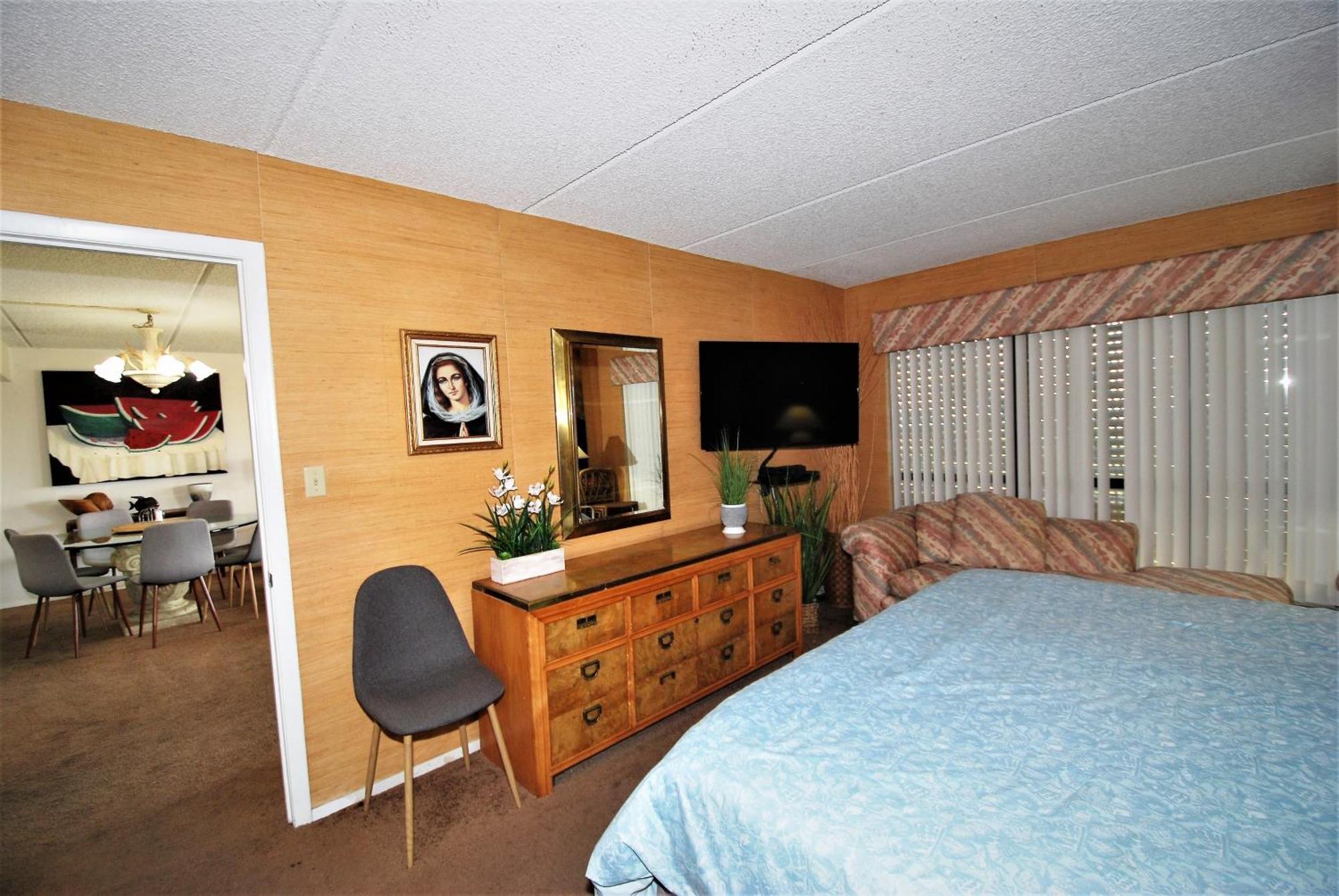 Summit Unit #202 Apartment