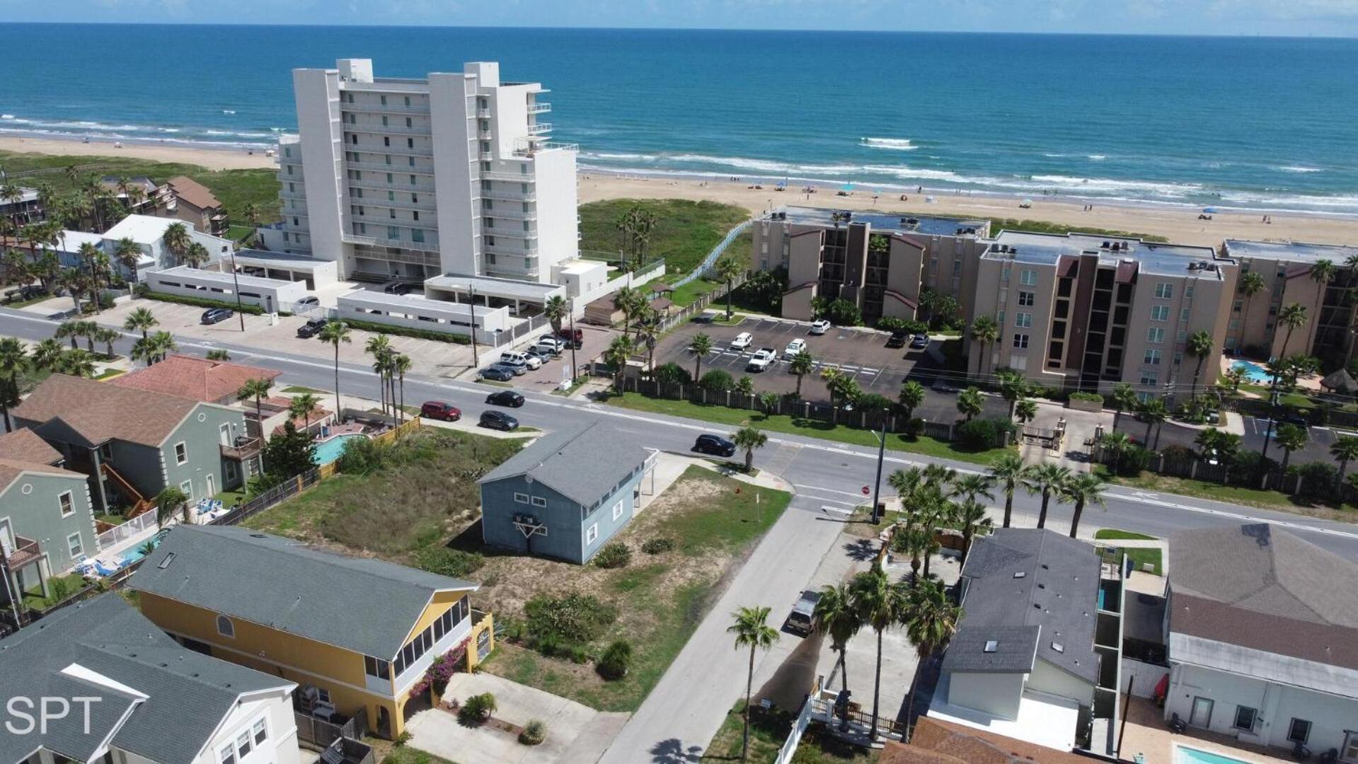 & Palms Holiday home *