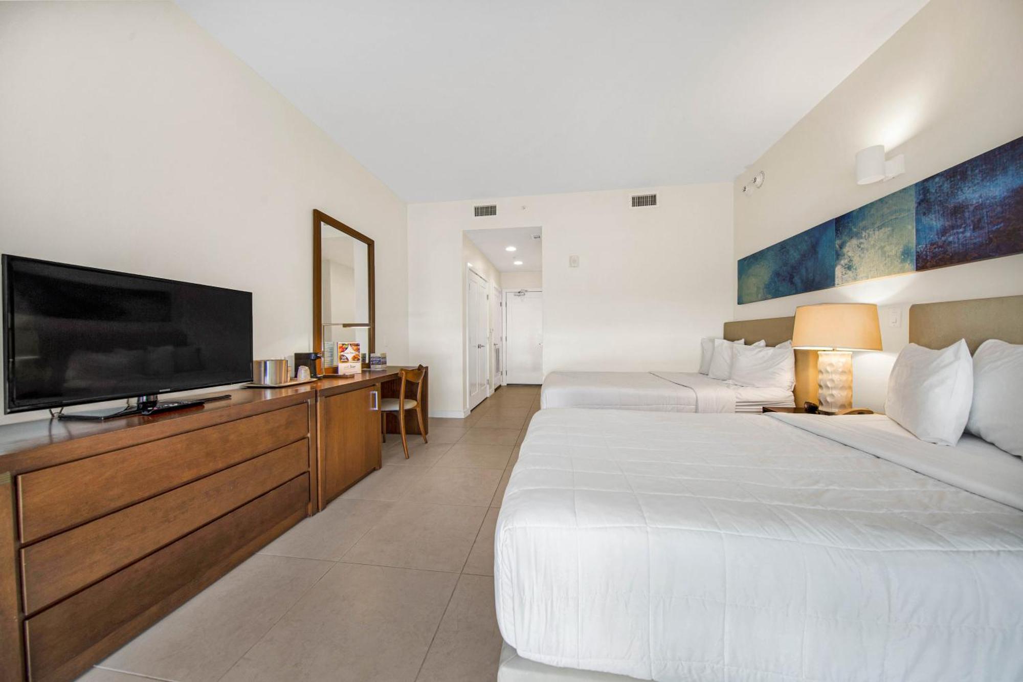 Hotel Peninsula Island & - Beachfront At